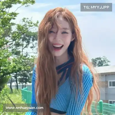 侯跃雯